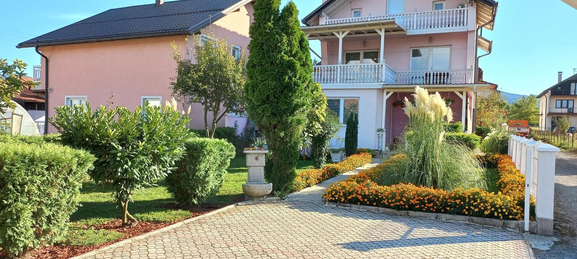 Holiday Home Peaceful Retreat Visoko Exterior foto